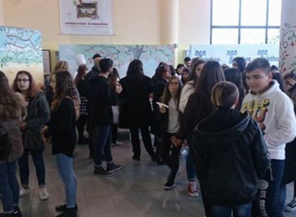 ALUNNI SCUOLE MEDIE VISITA ITI MAZZONE 2017-8