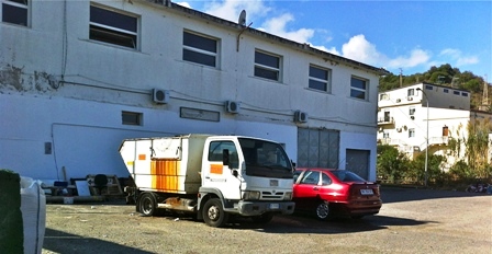CAMION-abbandonato-rifiuti-2011
