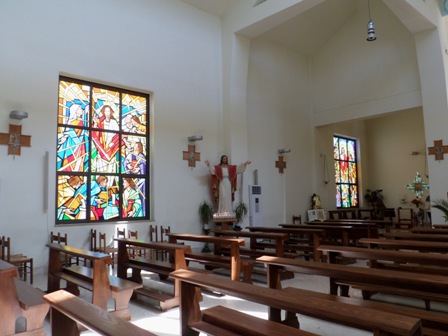 CHIESA-CRISTORE-NUOVE-VETRATE-2012