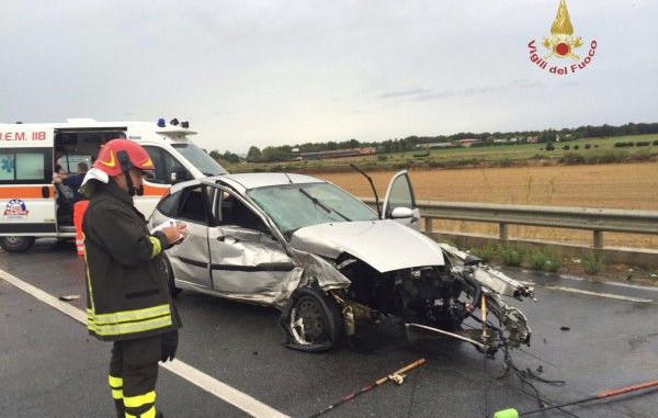 Incidente-SS106-Cutro2010-10-2015