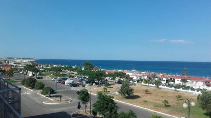 LUNGOMARE CIRO MARINA