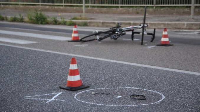 PIRATA DELLA STRADA