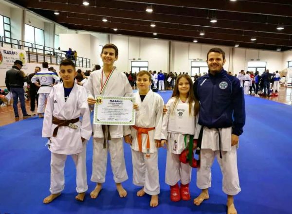 Raduno CTR I ragazzi della ASD Accademia Funakoshi Karate-Do Cariati FIJLKAM-CONI