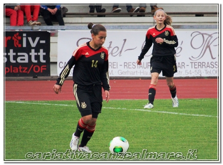 gentile-noemi-nazionale-tedesca-11-2013