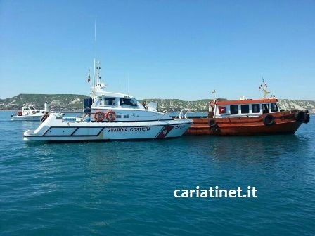 guardia-costiera-crotone-sbarco201520aprile
