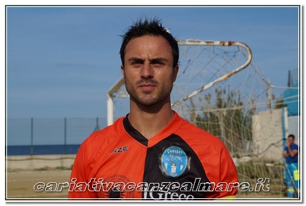 luciano-russo-capitano-asd-cariati-2013-2014