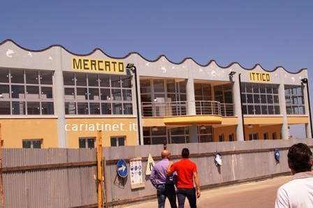 mercato-ittico-16-05-2014
