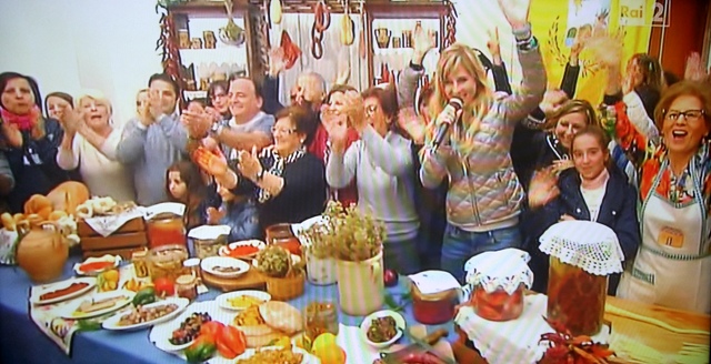 mezzogiorno in famiglia sabato 12-3-2016