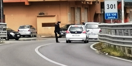 posto di blocco carabinieri